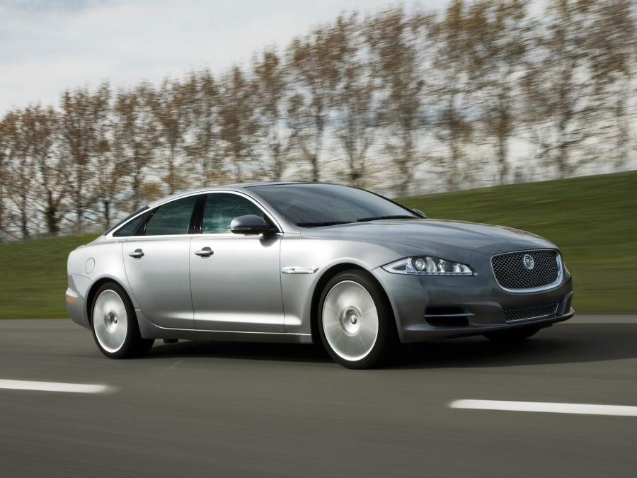  Jaguar XJ 2009 года  (фото 26 из 142)
